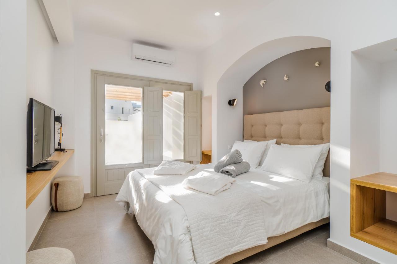 Symphony Suites Santorini Pyrgos Kallistis Luaran gambar
