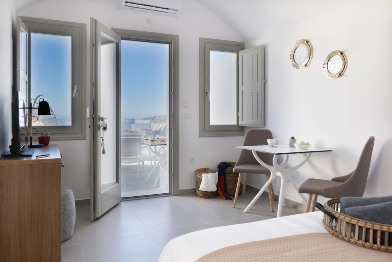 Symphony Suites Santorini Pyrgos Kallistis Luaran gambar