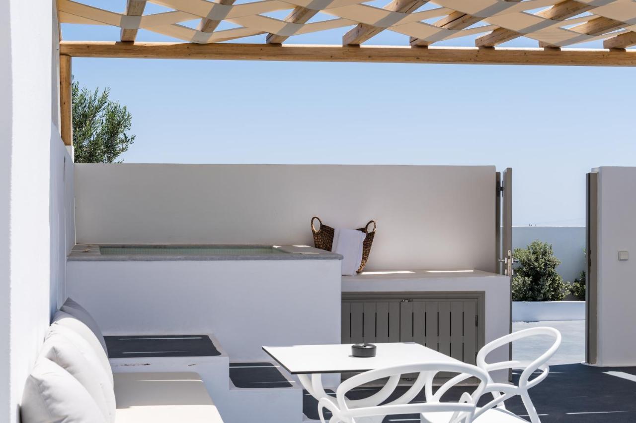 Symphony Suites Santorini Pyrgos Kallistis Luaran gambar